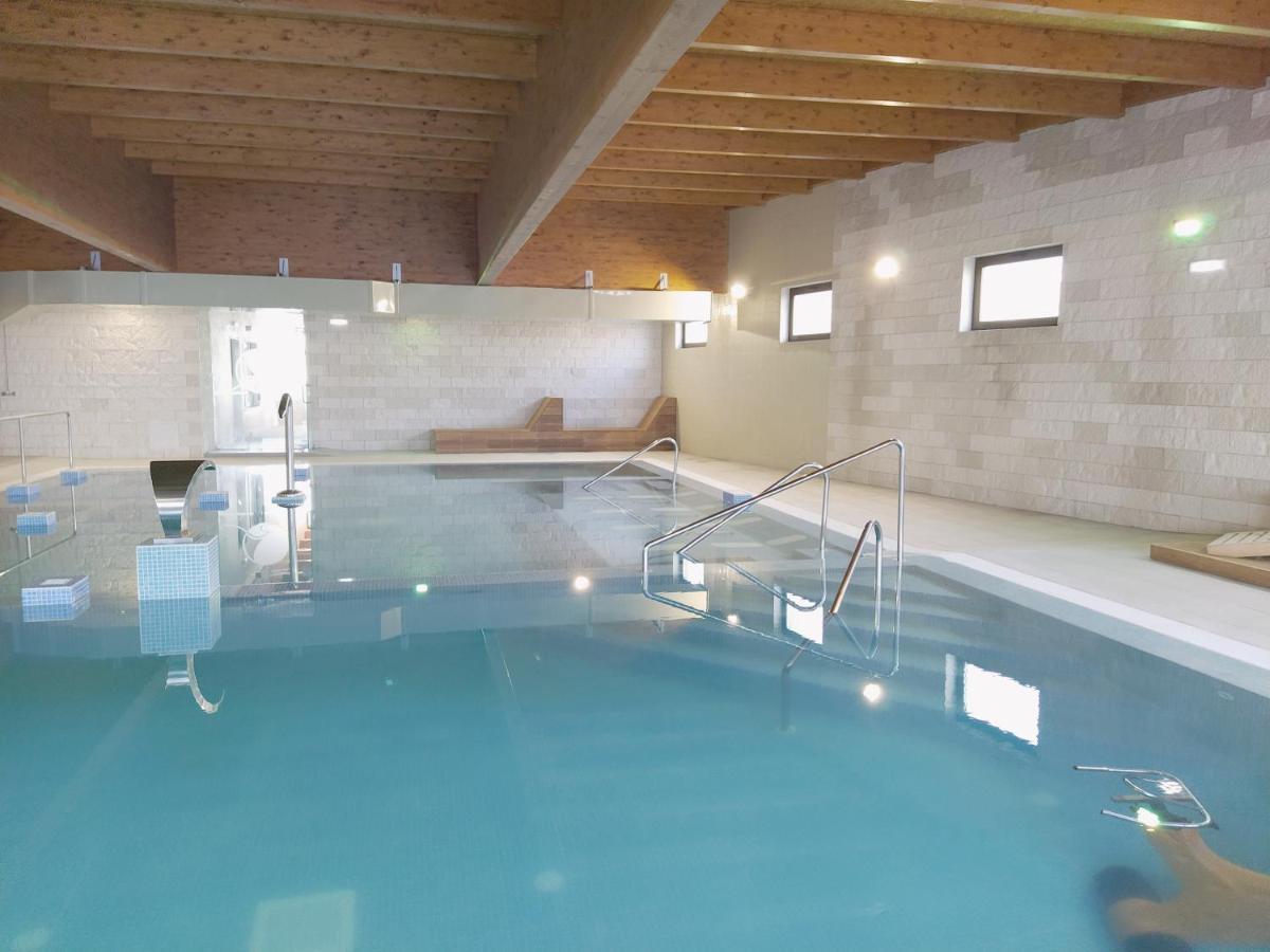 Penichepraia - Bungalows, Campers & Spa Eksteriør billede