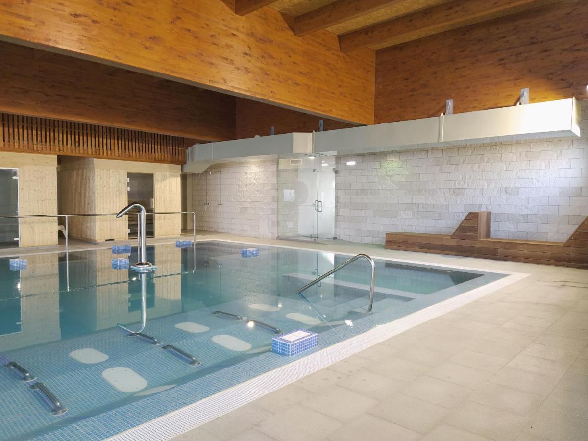 Penichepraia - Bungalows, Campers & Spa Eksteriør billede